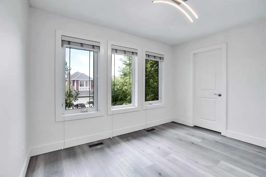 56 LEGACY Terrace SE
