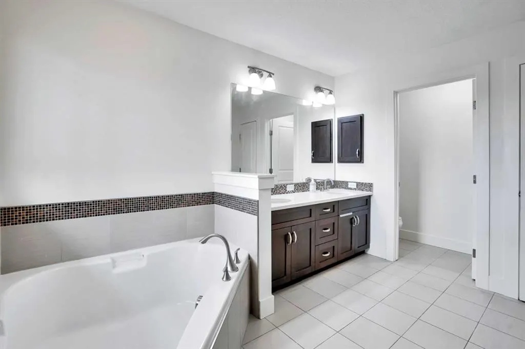 56 LEGACY Terrace SE