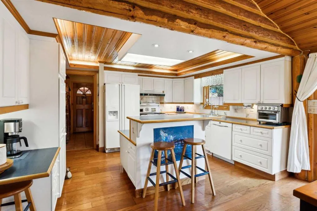 67 Bracken Point