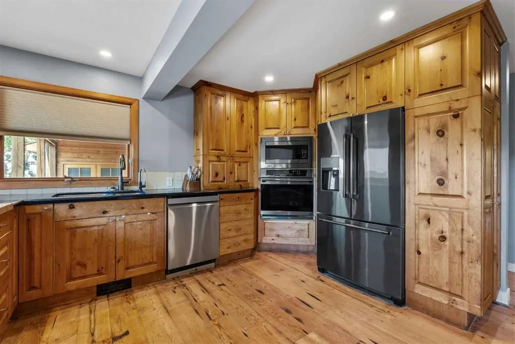32075 402 Avenue W, #200