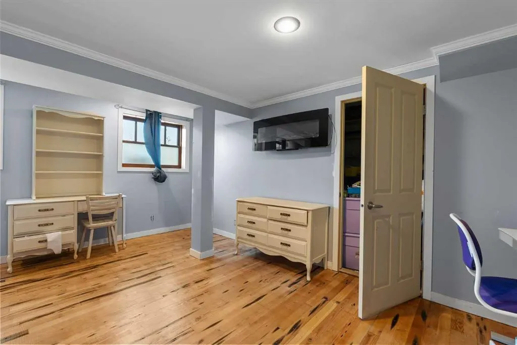 32075 402 Avenue W, #200