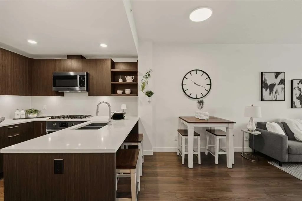 88 9 Street NE, #325