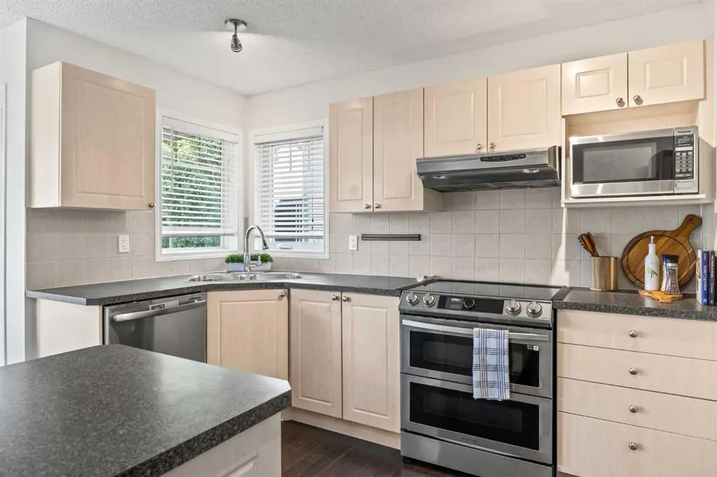 91 Copperfield Crescent SE