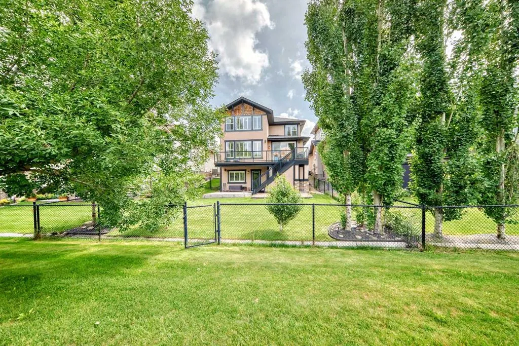 263 Coopers Hill SW
