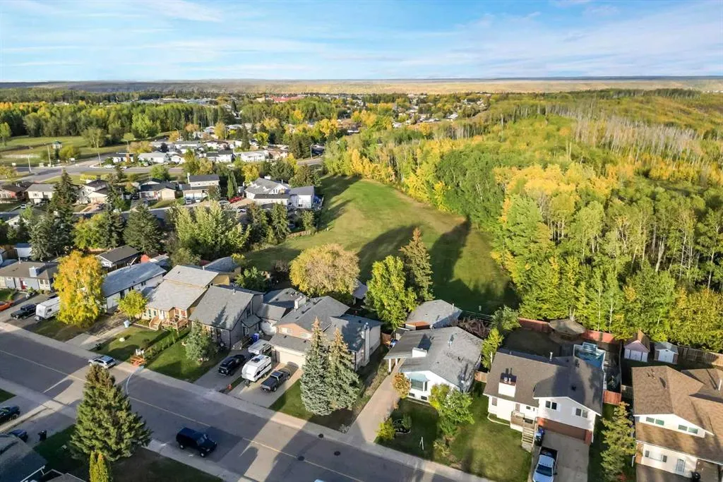 128 Ermine Crescent
