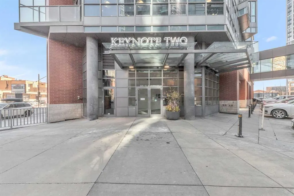 225 11 Avenue SE, #2008