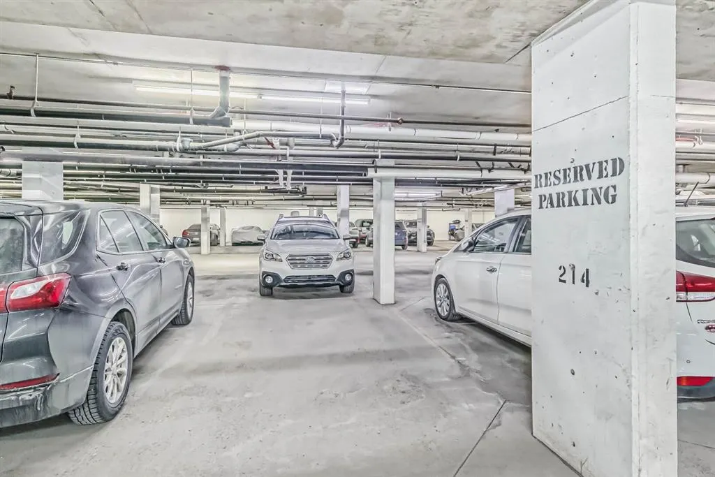 126 14 Avenue SW, #111