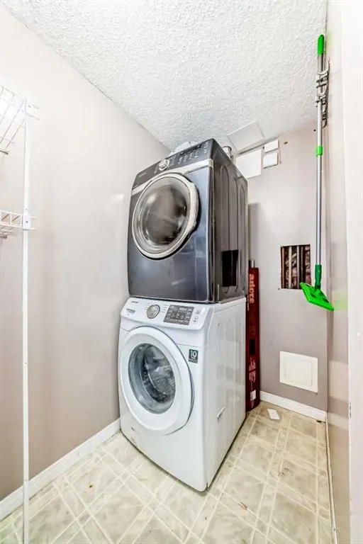 126 14 Avenue SW, #111
