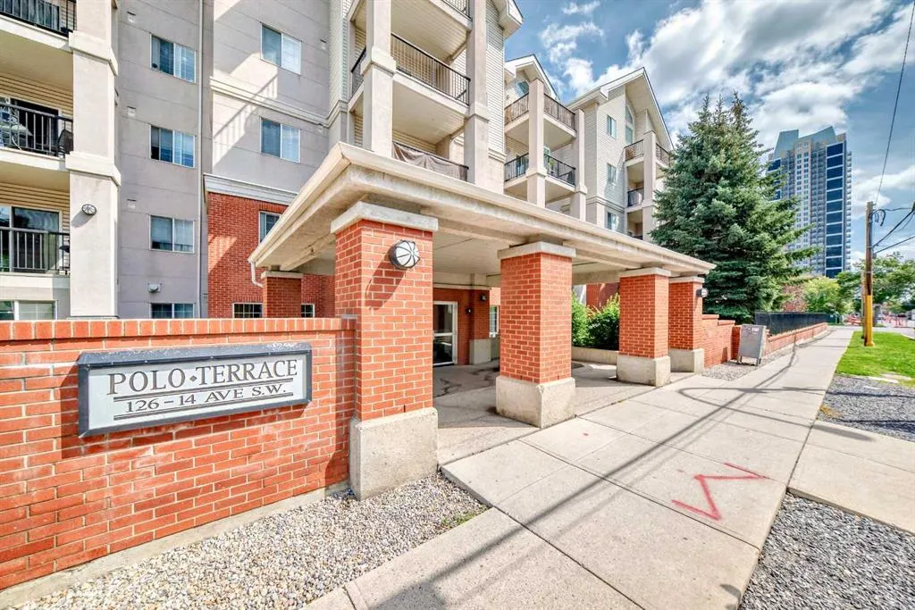 126 14 Avenue SW, #111