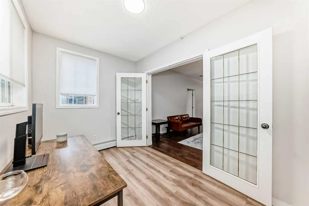 126 14 Avenue SW, #111