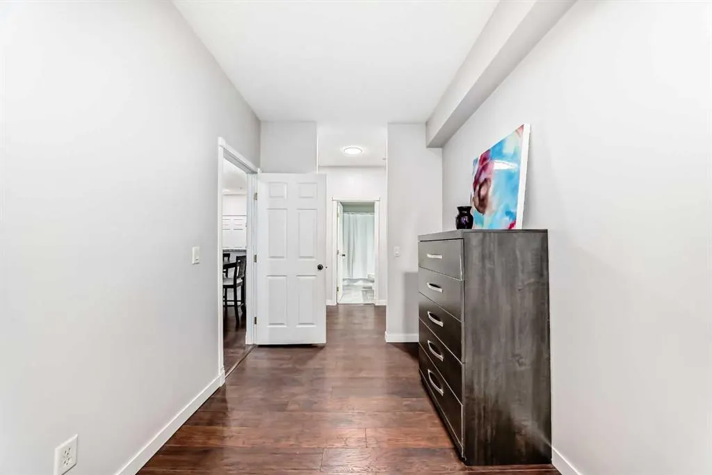 126 14 Avenue SW, #111