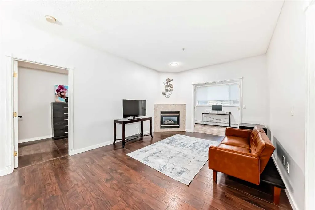 126 14 Avenue SW, #111