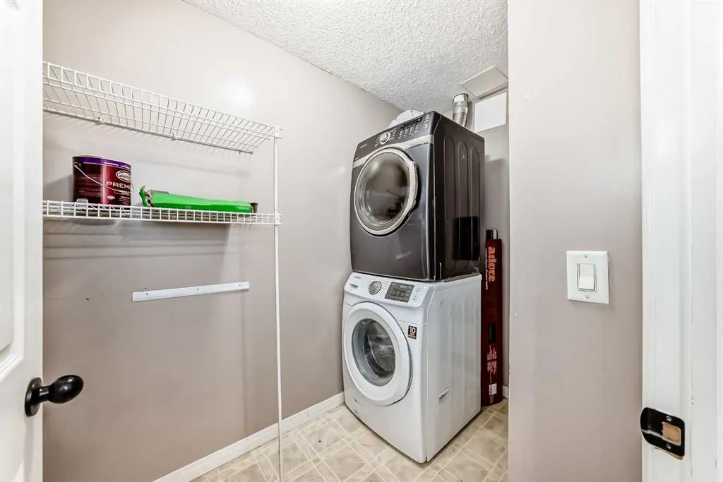 126 14 Avenue SW, #111