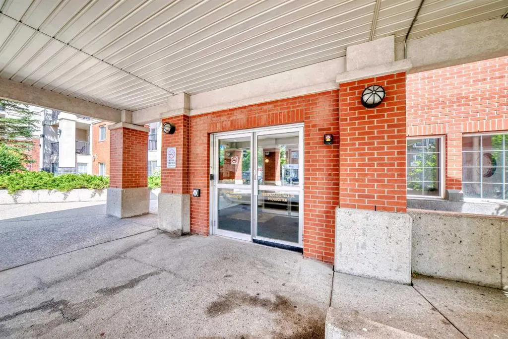 126 14 Avenue SW, #111