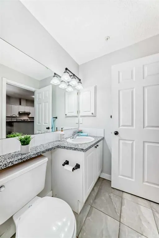 126 14 Avenue SW, #111