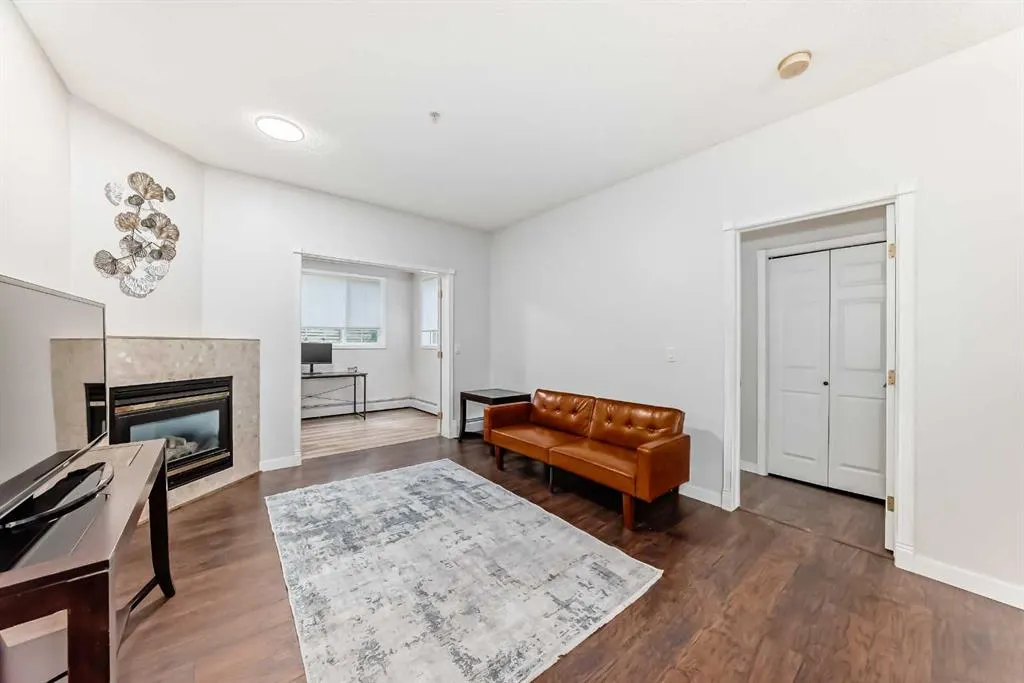 126 14 Avenue SW, #111