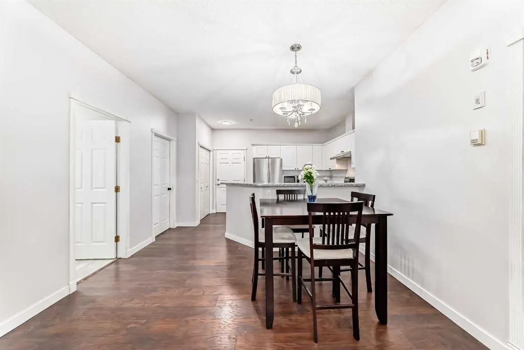 126 14 Avenue SW, #111