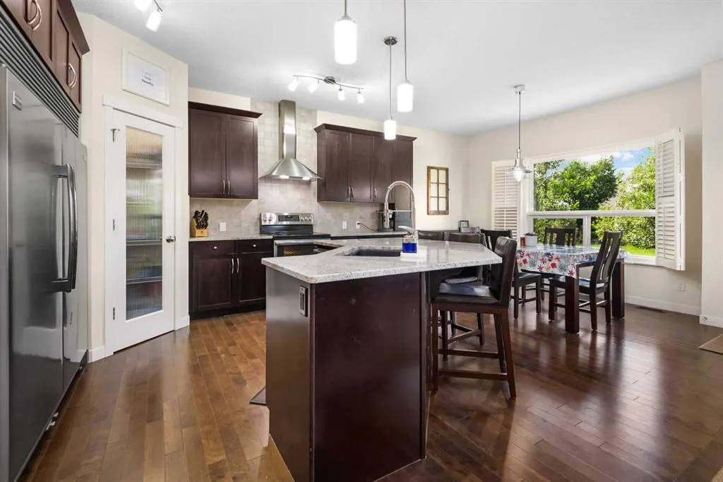 42 Drake Landing Drive