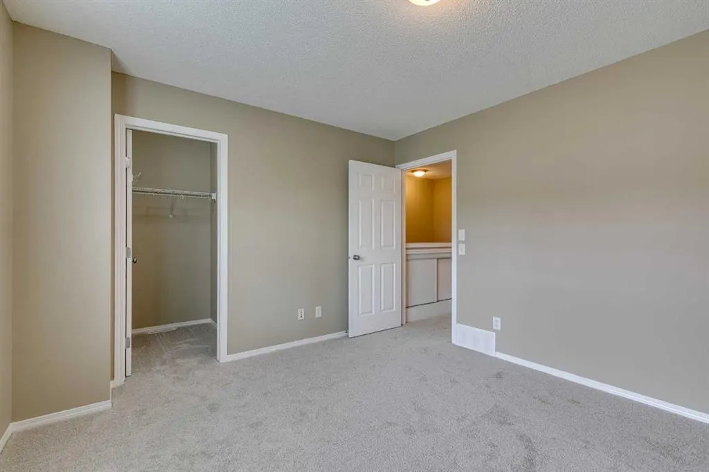 284 Elgin Gardens SE