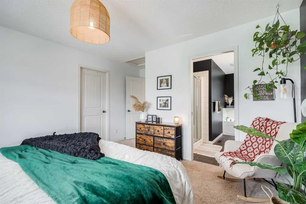 1280 Reunion Place NW