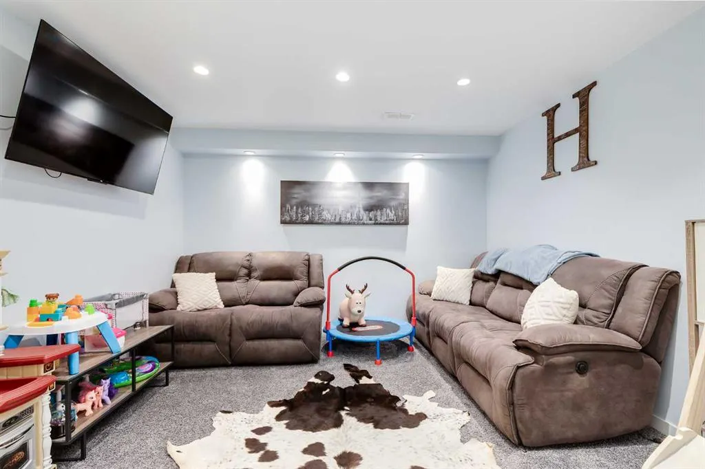 1280 Reunion Place NW