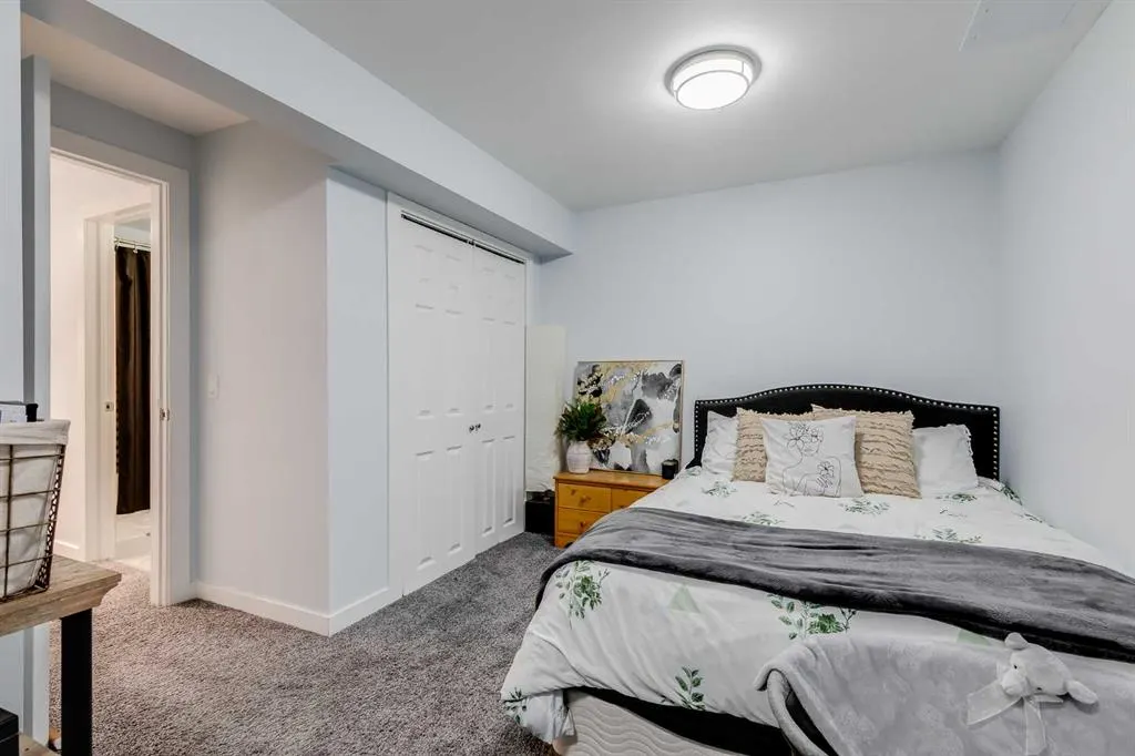1280 Reunion Place NW