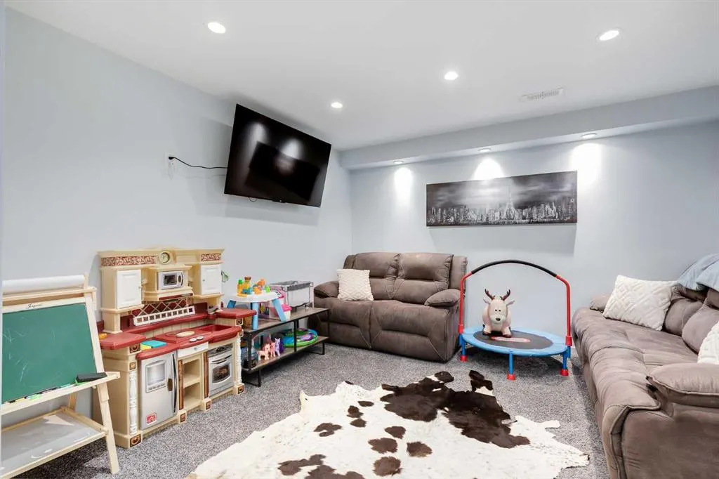 1280 Reunion Place NW