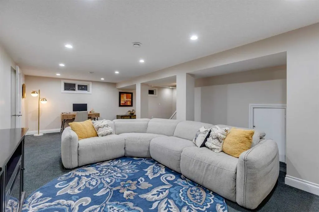 130 Windermere Road SW