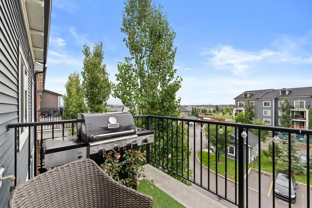 99 Copperstone Park SE, #4414