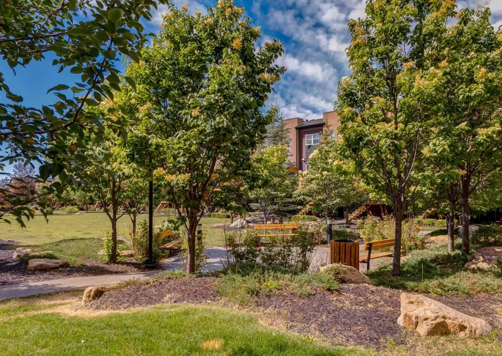 335 Covecreek Circle NE