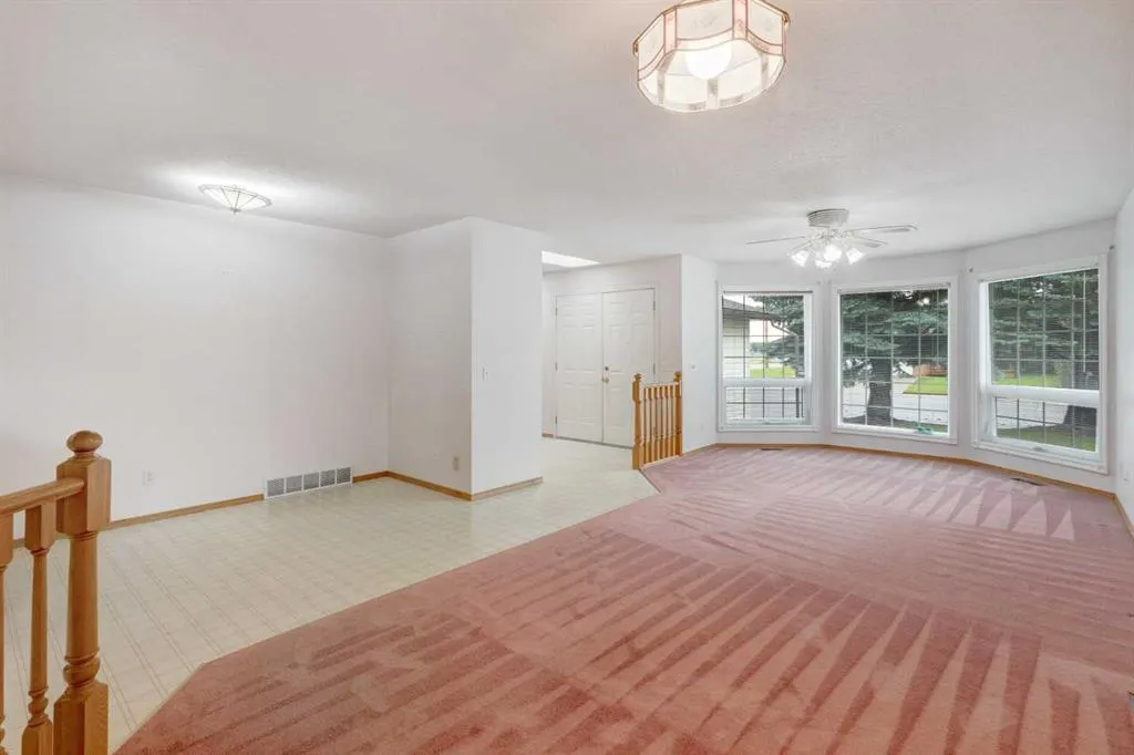 328 Maple Tree Way