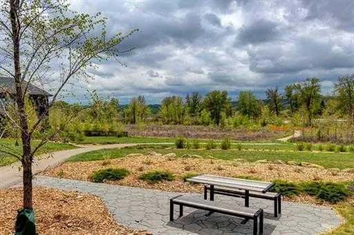 144 Cranbrook Gardens SE