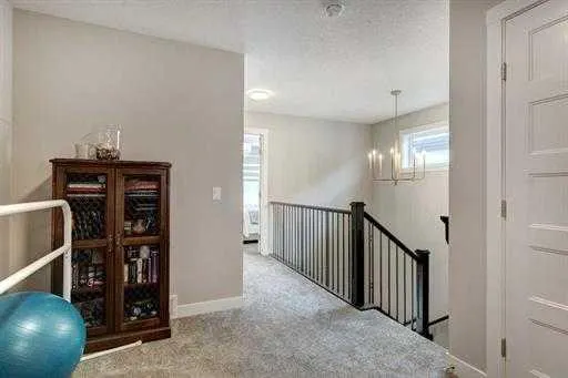 144 Cranbrook Gardens SE