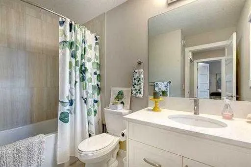 144 Cranbrook Gardens SE