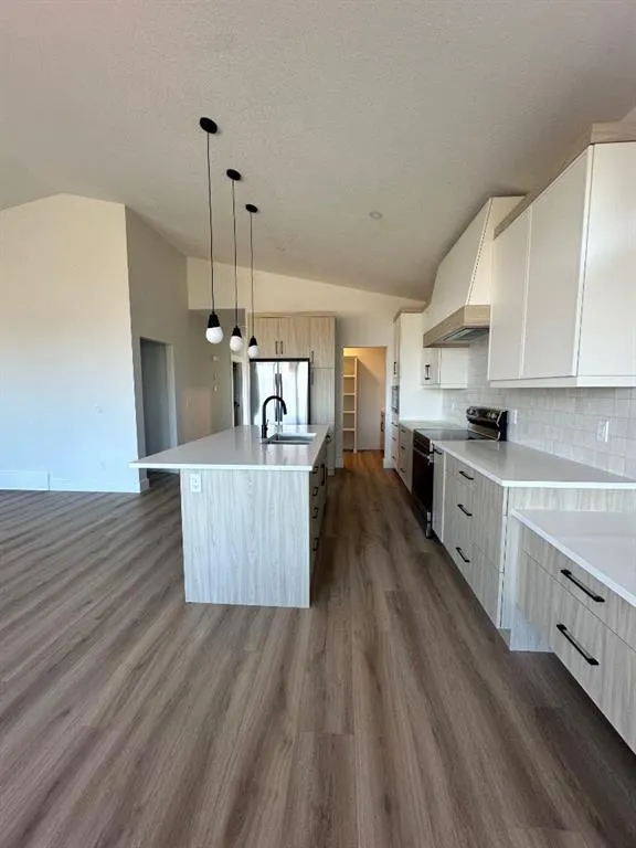 120 Beaconview Place