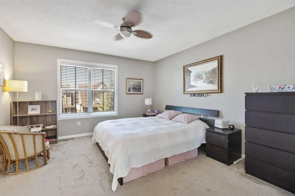 57 Auburn Bay View SE