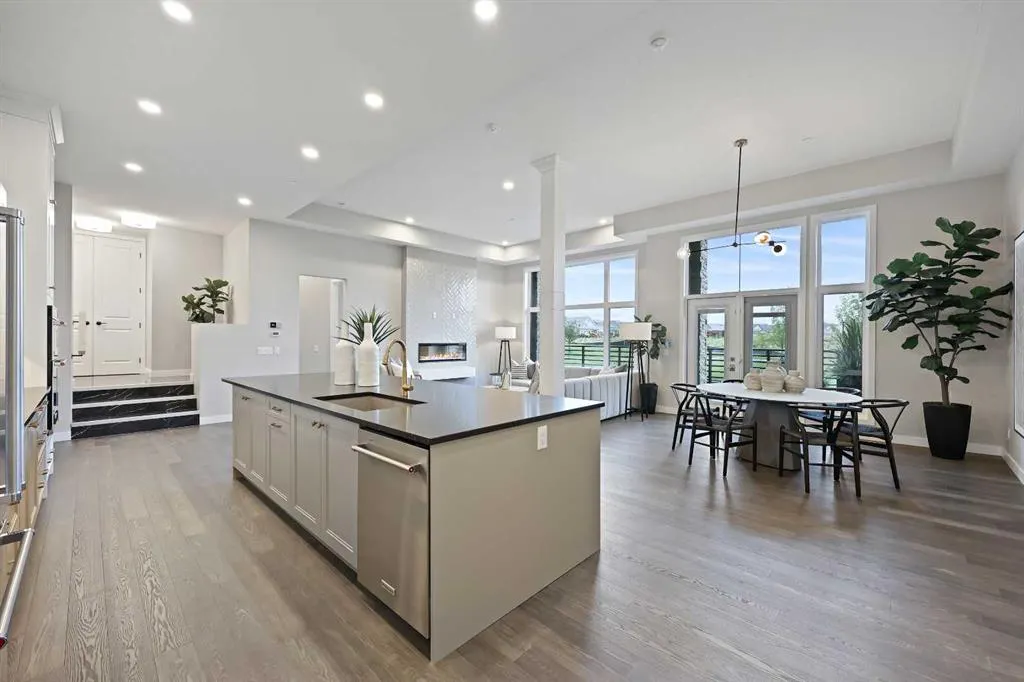 130 Marina Cove SE, #102