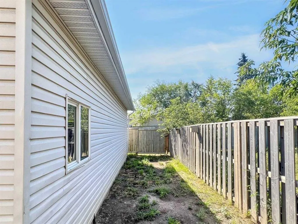 141 Sirius Avenue