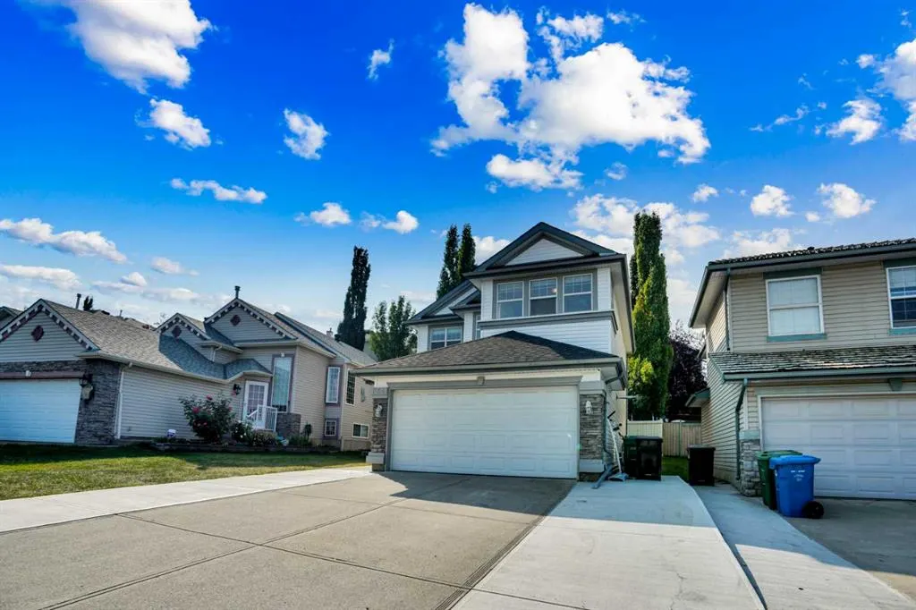 264 harvest hills Drive NE