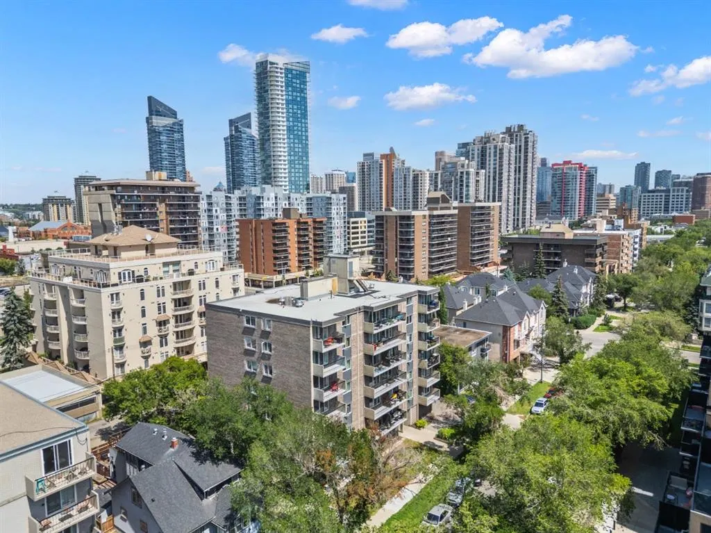 1312 13 Avenue SW, #202