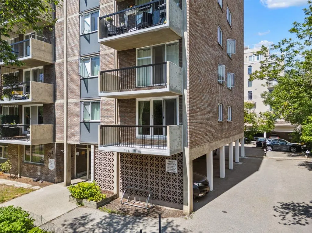 1312 13 Avenue SW, #202