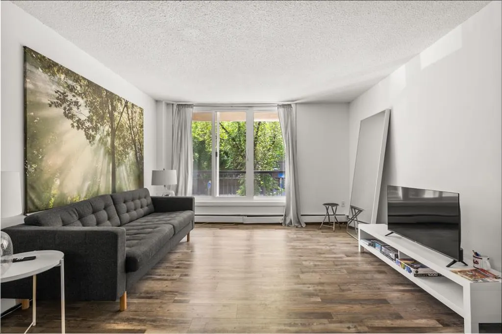1312 13 Avenue SW, #202