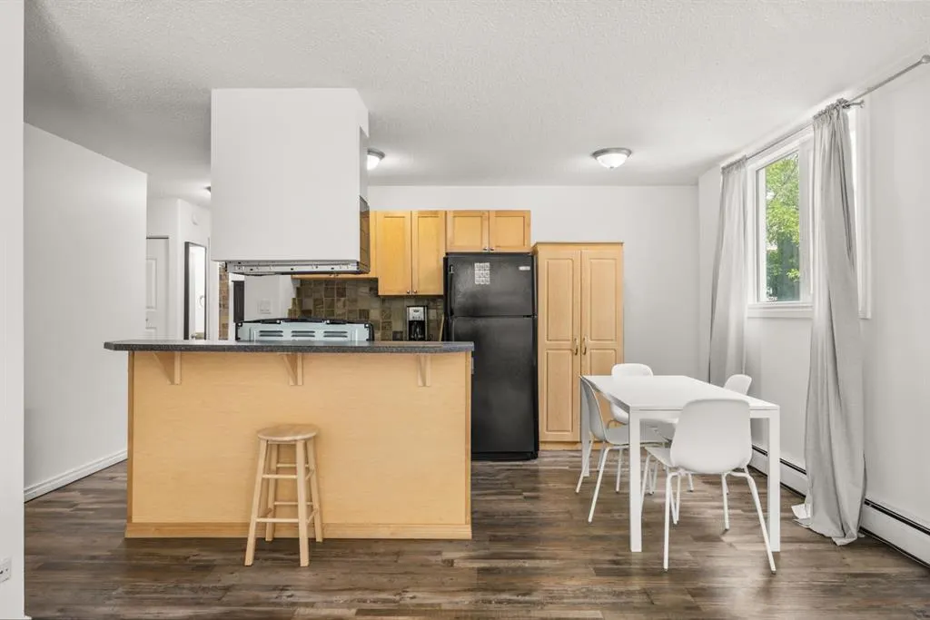 1312 13 Avenue SW, #202