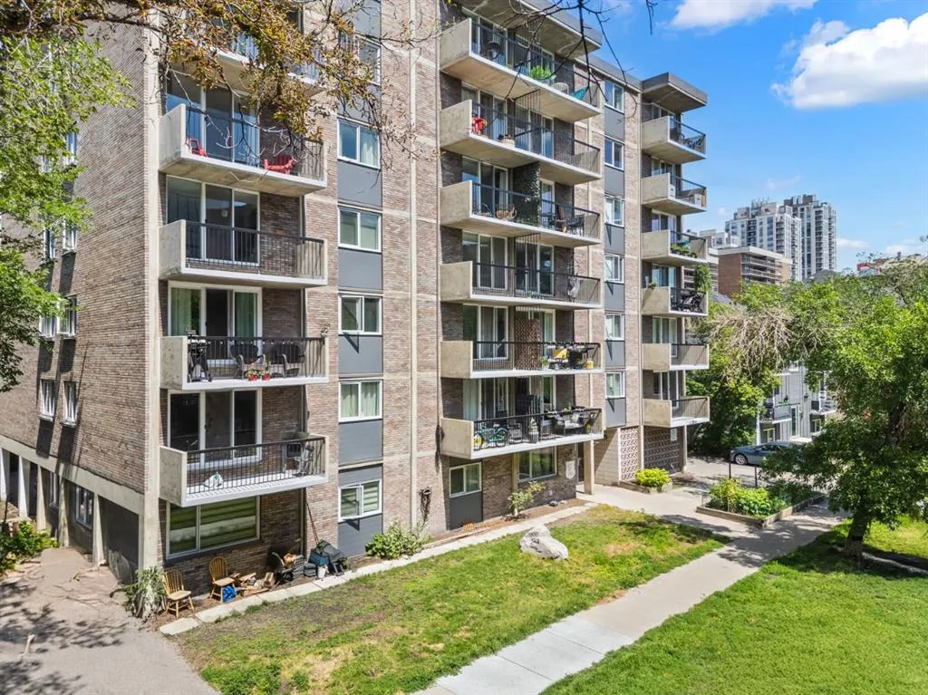 1312 13 Avenue SW, #202
