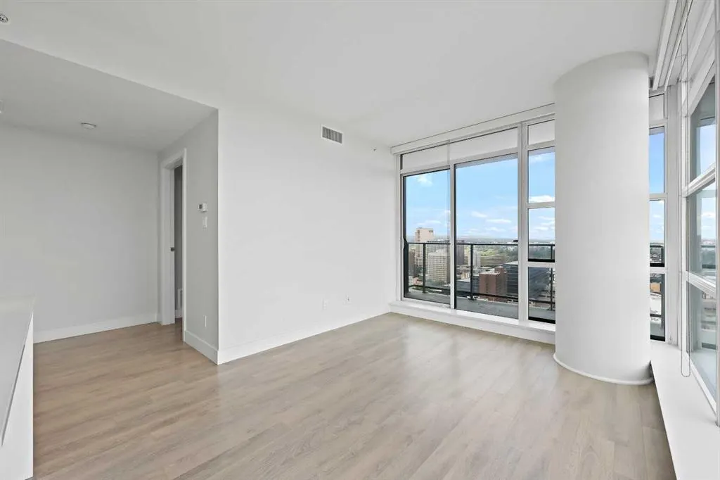 1122 3 Street SE, #2702