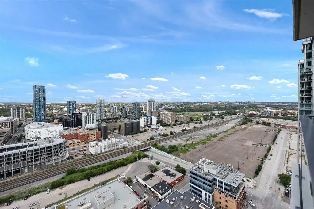 1122 3 Street SE, #2702