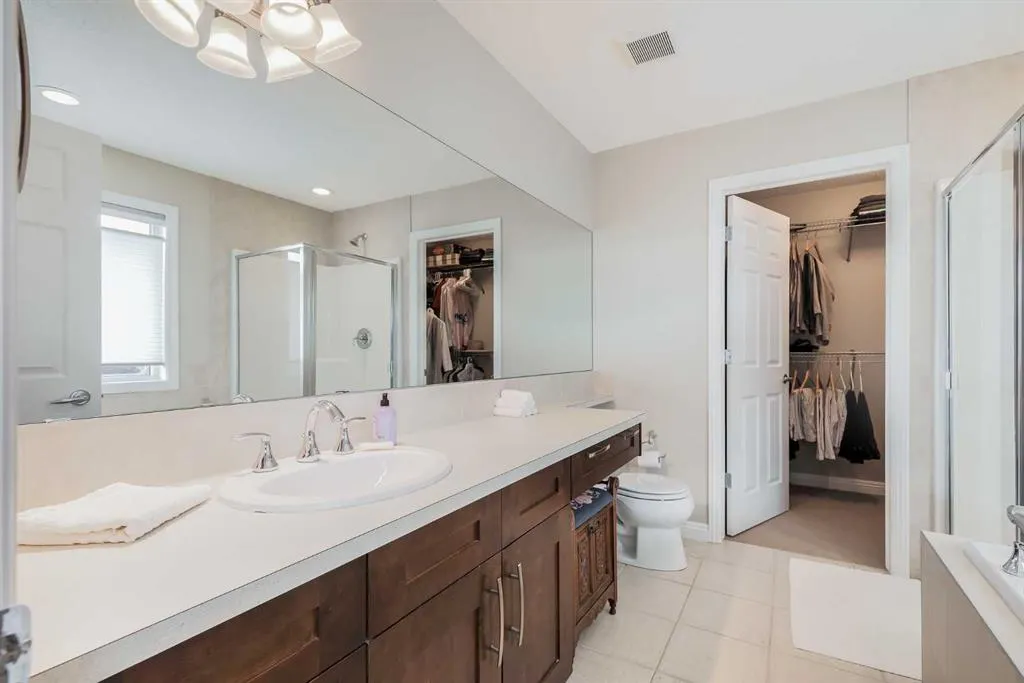 147 Prestwick Manor SE