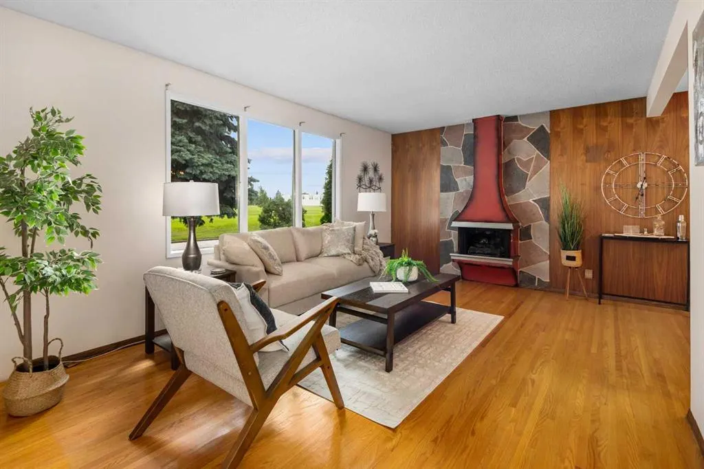 708 Foritana Road SE
