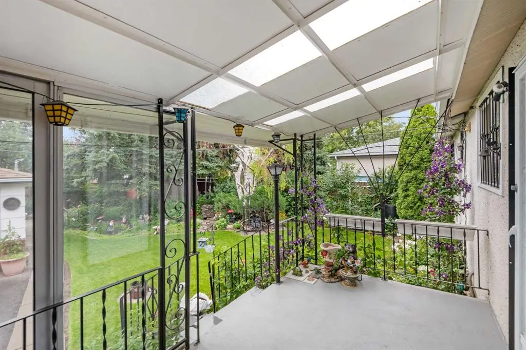 708 Foritana Road SE