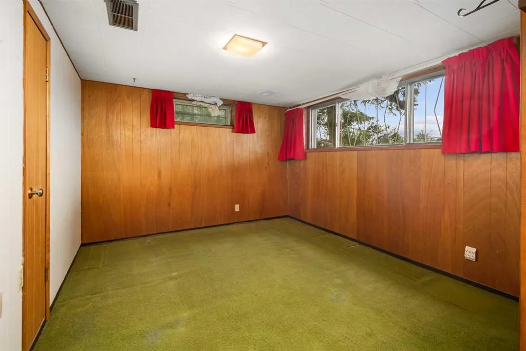 708 Foritana Road SE